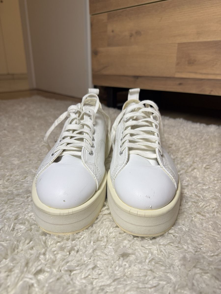 Comme Des Garcons Scarpe da donna: Comme des Garçons White Sneakers Size 39 – Usato da Melide venduto da Risseiler 6