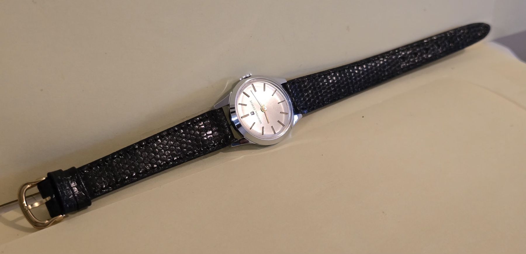 Universal Genève Uhren: Montre Universal Genève dame - Superb etat – Gebraucht aus Grand-Lancy von Montre-Swiss 5