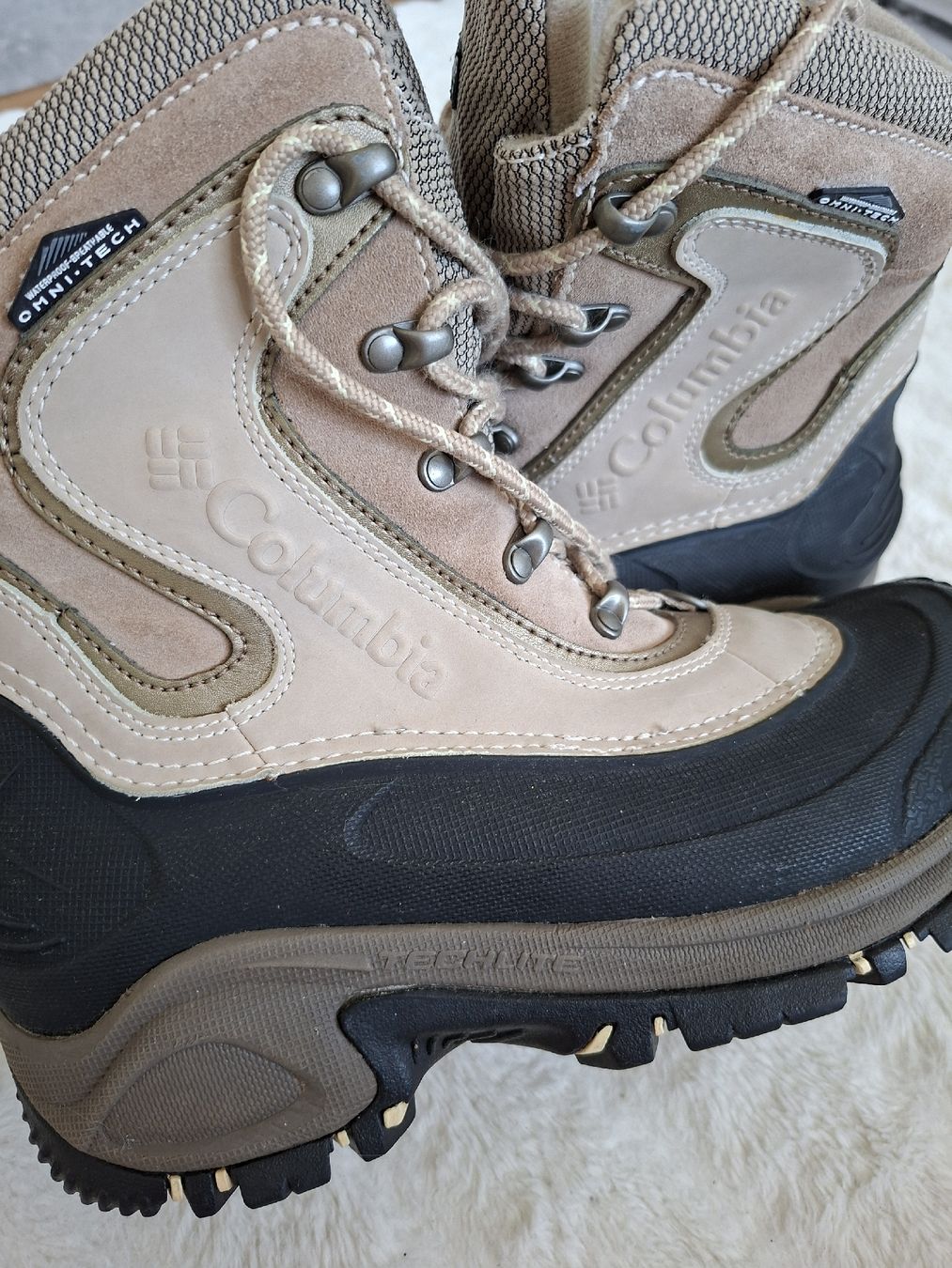 Columbia Chaussures femmes: Bottes Columbia Bugaboot Omni-Tech EUR 38  – D'occasion à Renens VD par ser_j2fn