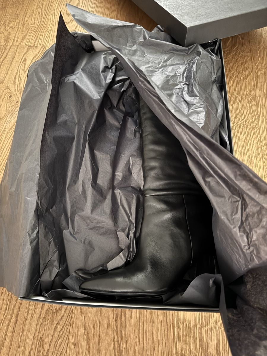 Damenschuhe: NEUE Stiefel von ZIGN, Gr 40 – Neu (gemäss Beschreibung) aus Niederrohrdorf von fashionlook