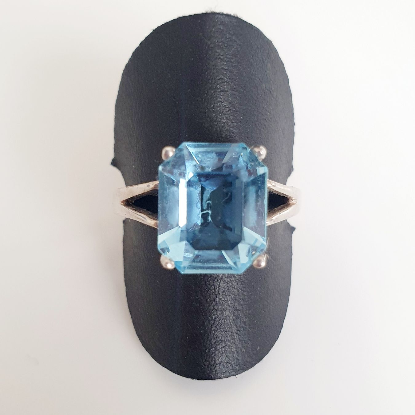Anelli: Silber Ring 925  mit hellblauem Stein, Grösse 18.4 mm – Usato da Kreuzlingen venduto da Wunderkiste123 2