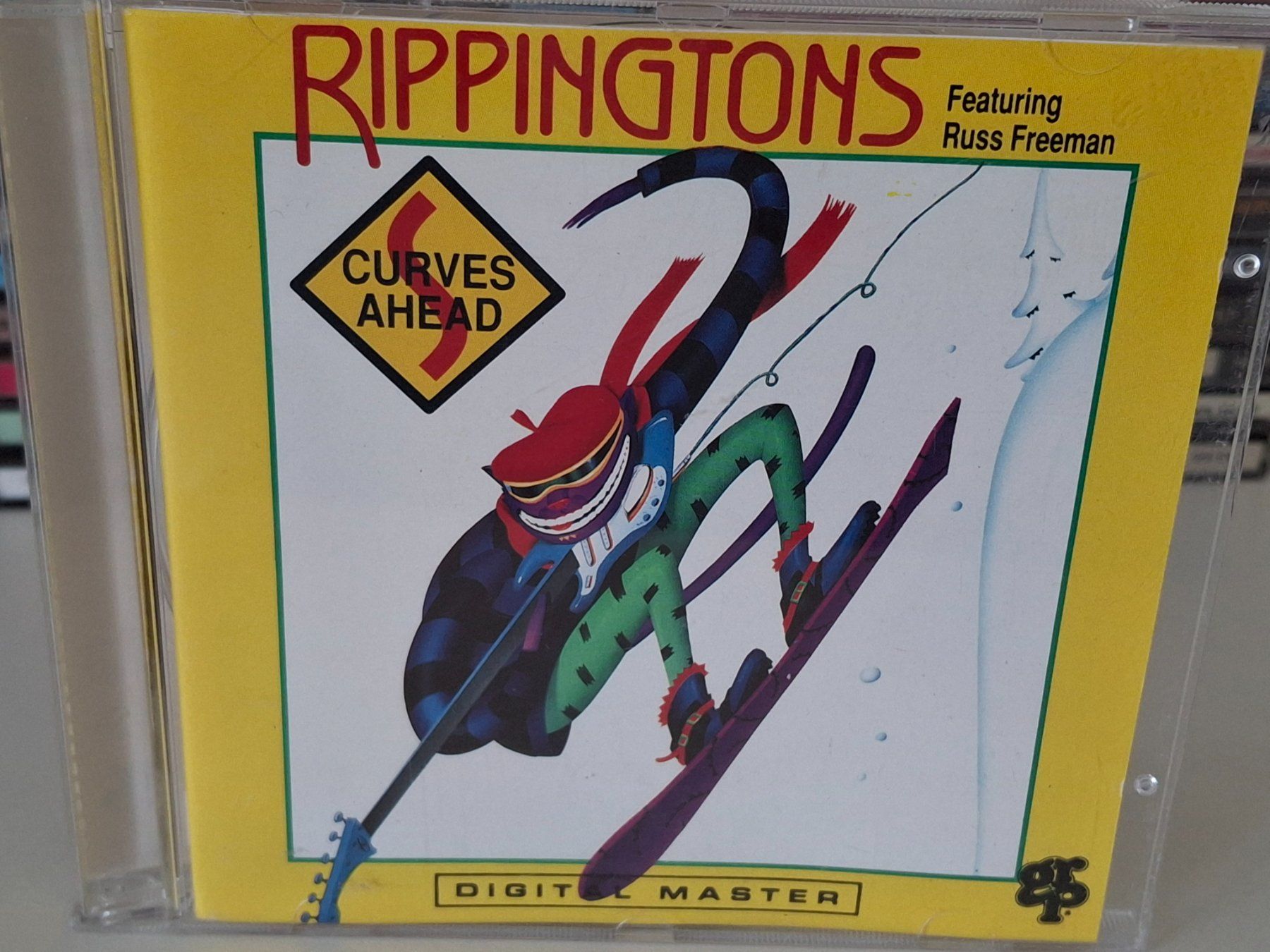 CDs: CD Rippingtons featuring Russ Freeman -  Curves Ahead – Gebraucht aus Aarberg von Jackup1
