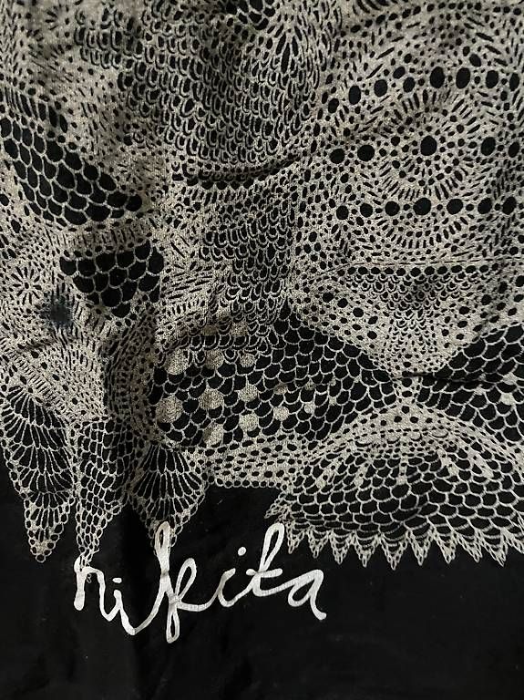 Nikita T-shirt: Nikita Shirt – Usato da Zürich venduto da maederja