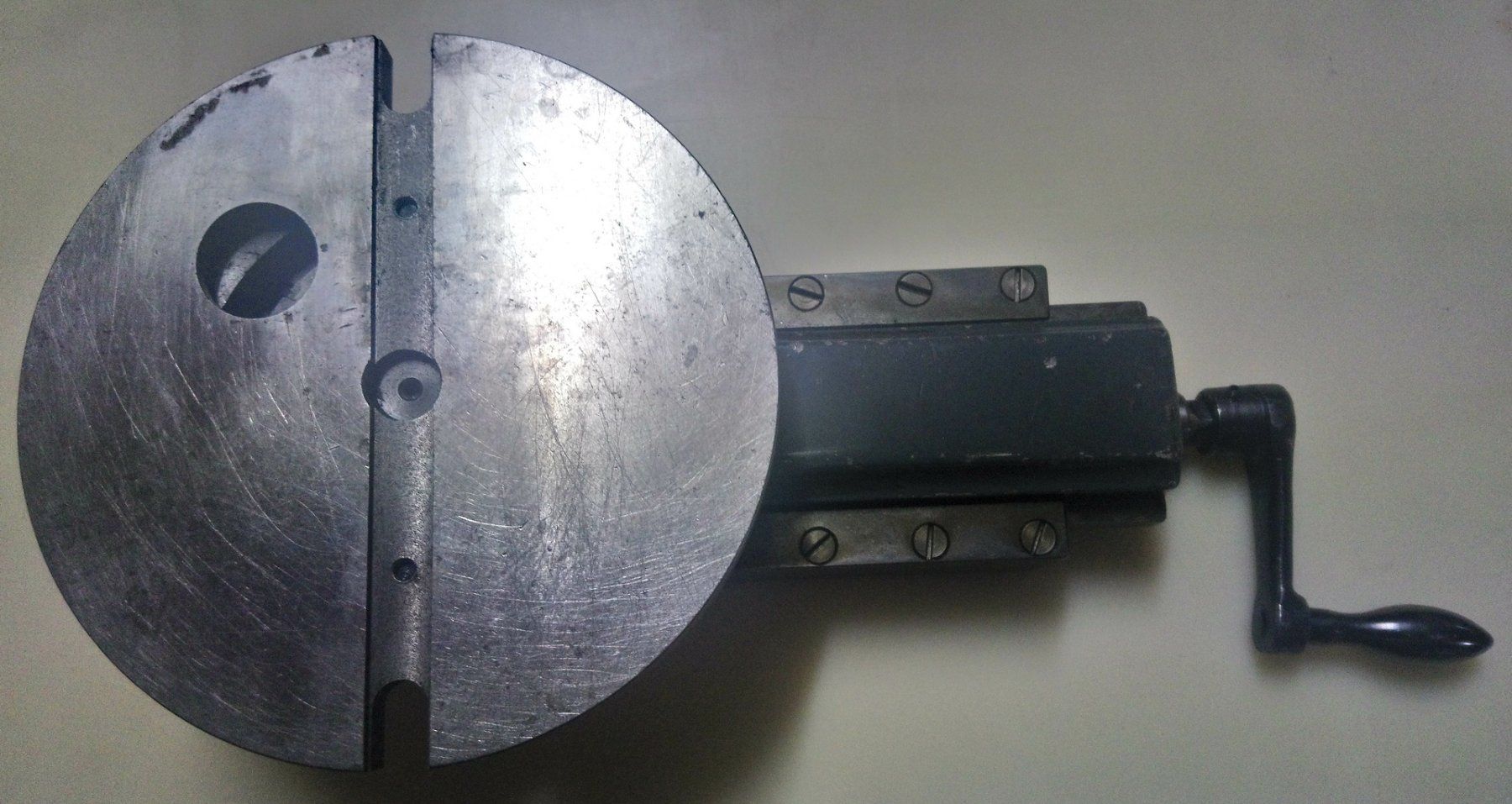 Tutti gli attrezzi: Etau tournant pour machine – Usato da La Chaux-de-Fonds venduto da fan_tj9t 2
