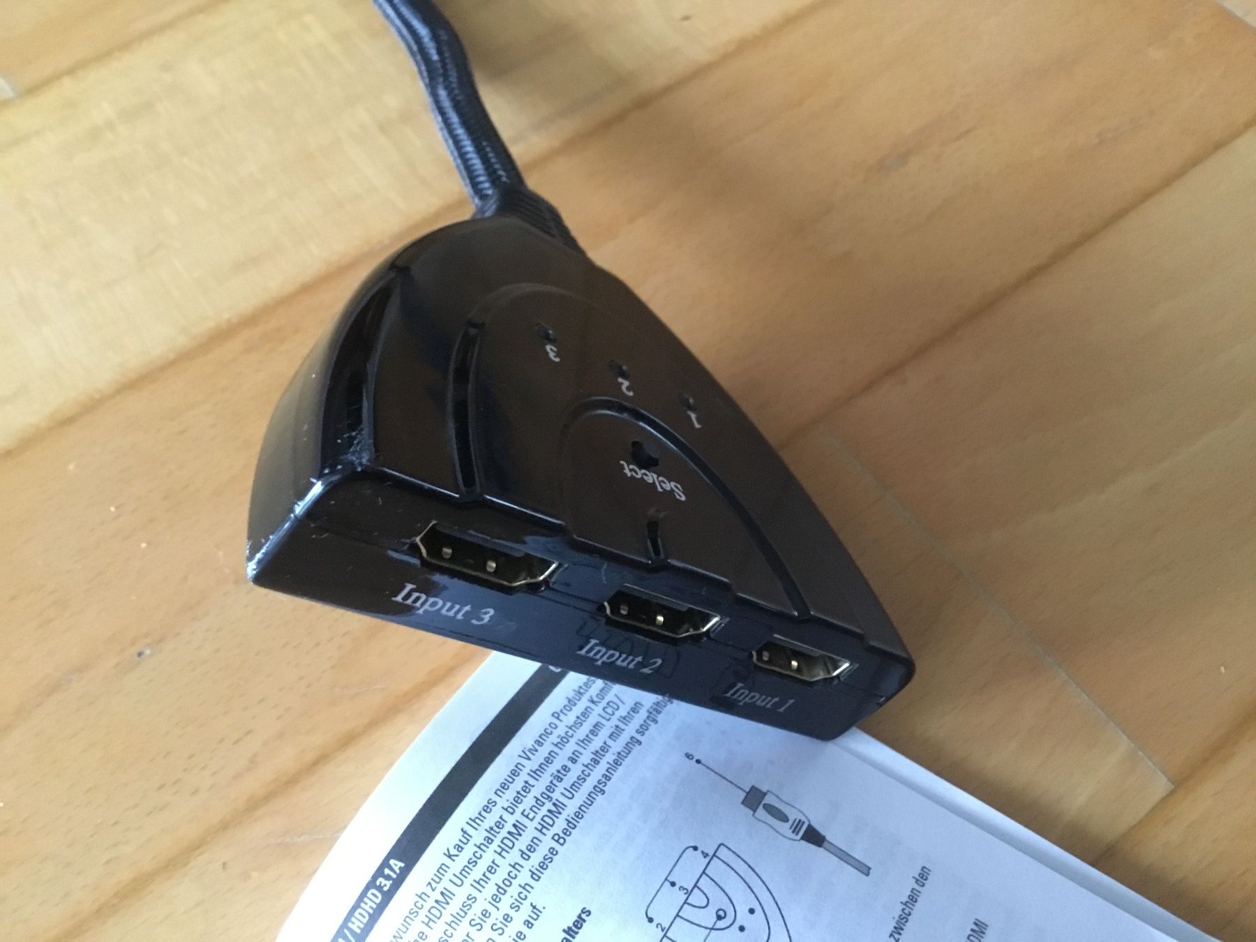 Kabel: HDMI Umschalter Vivanco HDMO 3.1A mit Kabel 80cm – Gebraucht aus Kerzers von Georges3210 3