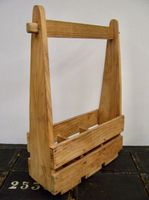 alter Flaschenträger aus Holz für 3 Flaschen