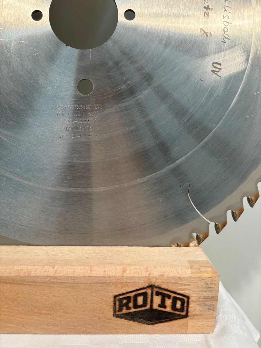 Tutti gli attrezzi: Platten Format Kreissägeblatt Trapezzahn – Usato da Winterthur venduto da ReUse_Baumarkt 2