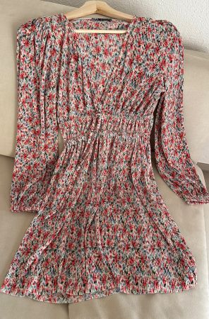 Sommerliches Minikleid von Zara Große M