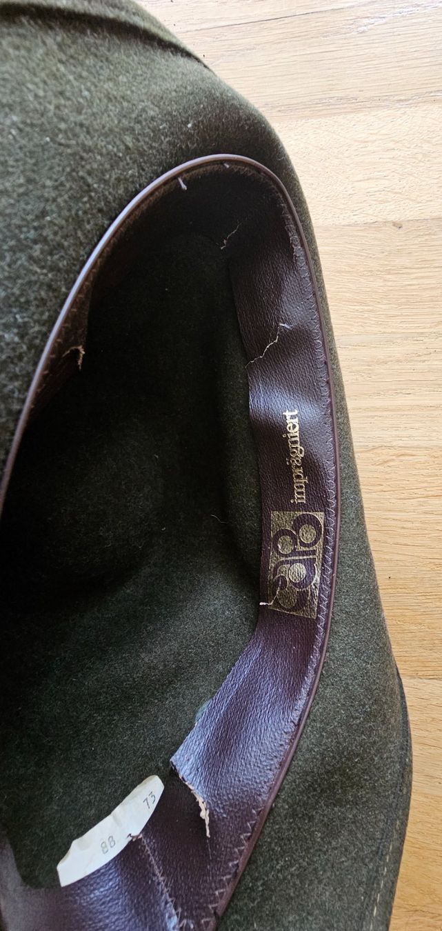 Chapeaux, bonnets & casquettes: Chapeau en feutre vert foncé - Capo – D'occasion à Court par Jovi2 3