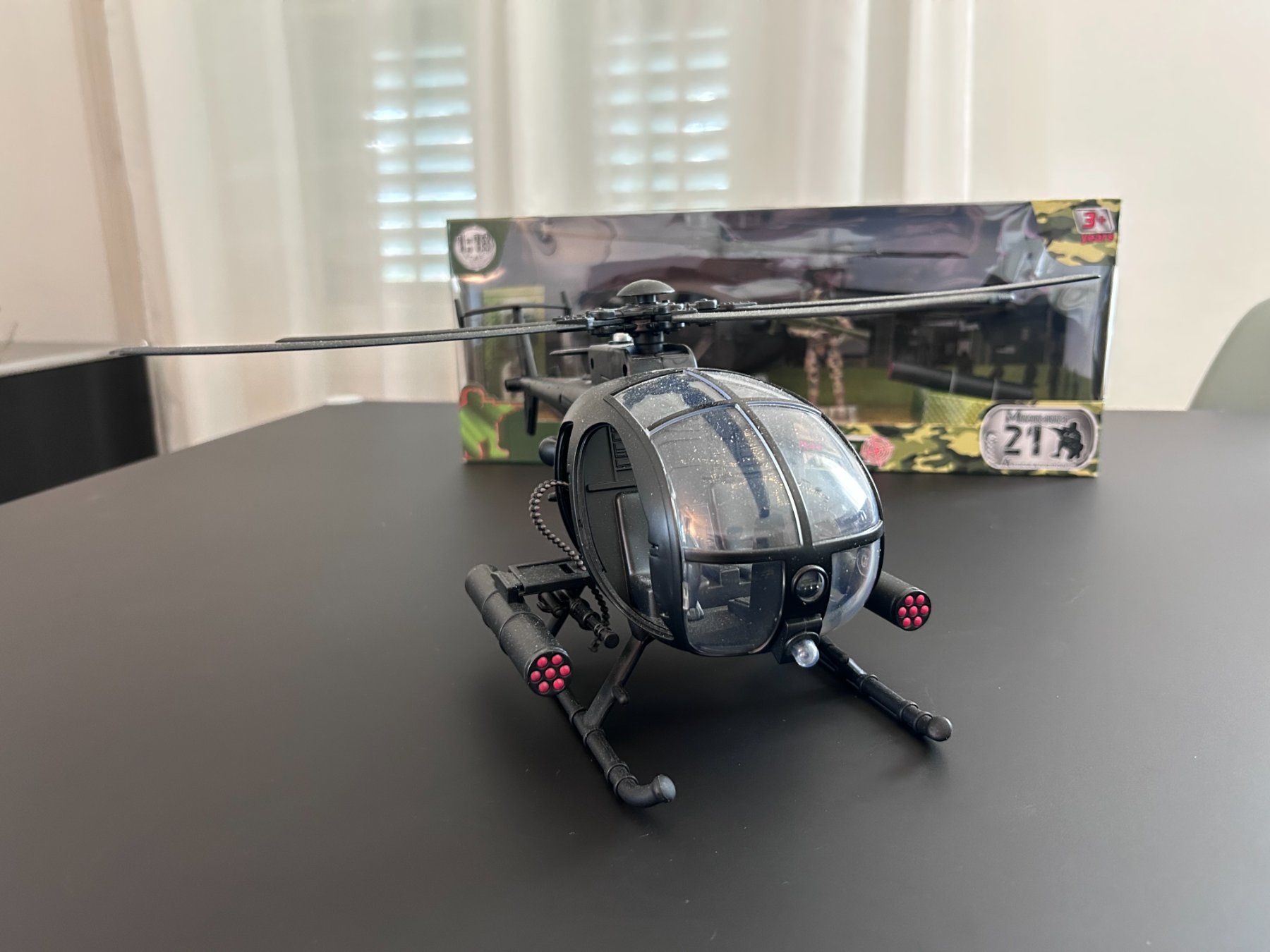 Giocattoli: World Peacekeepers Combat Helicopter - OVP – Nuovo e nell'imballaggio originale da Bern venduto da nfaerber 1