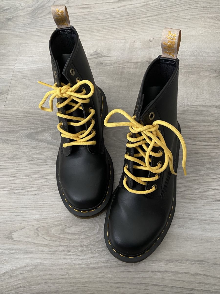 Dr. Martens Herrenschuhe: Dr. Martens taille 38 végan – Gebraucht aus Montreux von Perledor 1