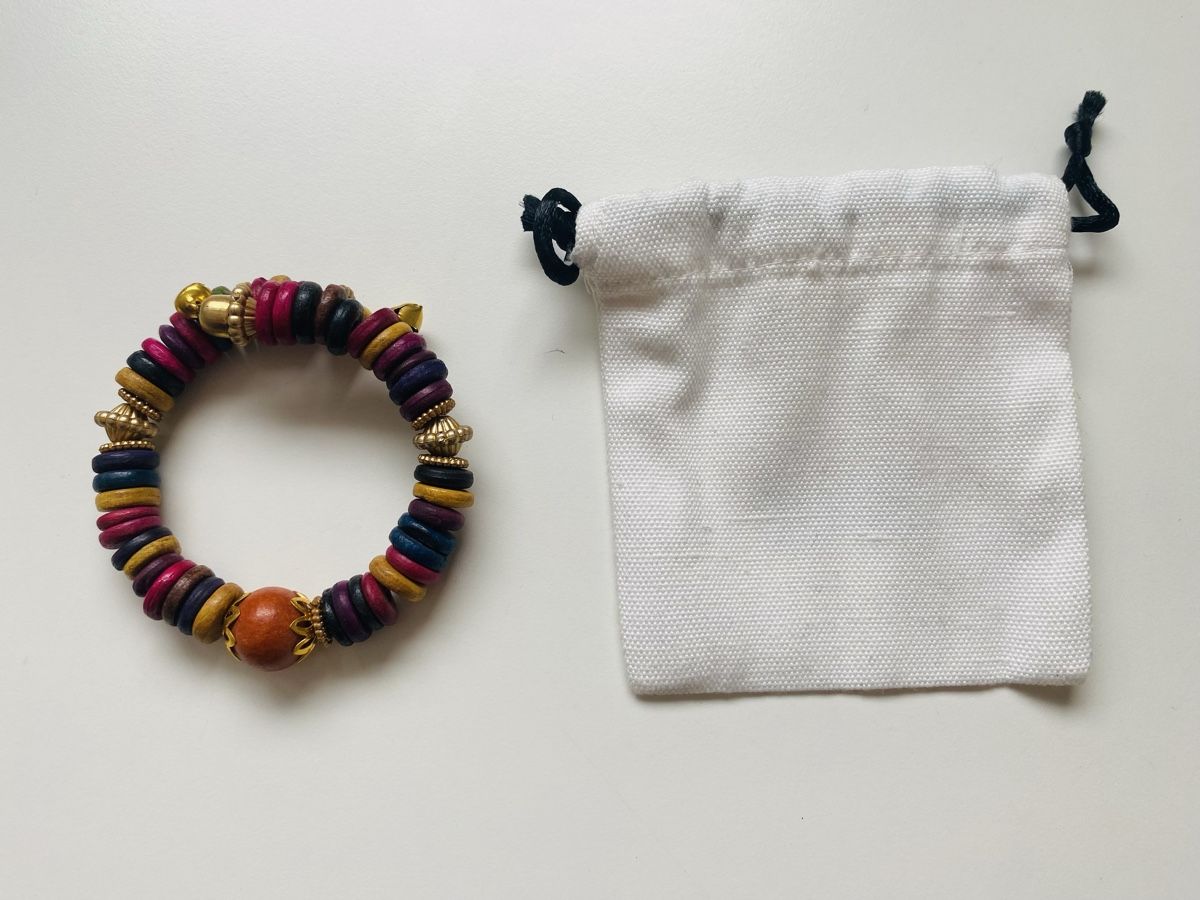 Bracciali & Braccialetti: INDISCHES GLÜCKSARMBAND FABRIKNEU – Nuovo e nell'imballaggio originale da Malters venduto da Kuettel1 1