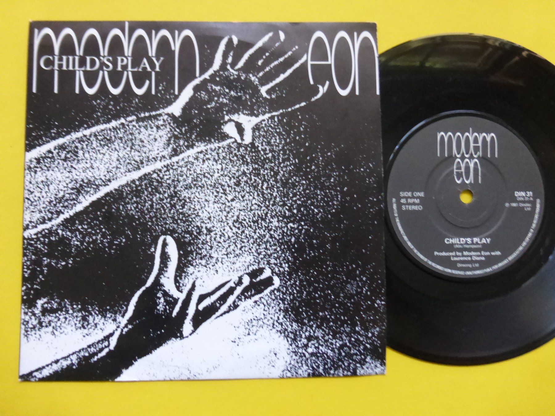 Dischi in vinile: Modern Eon – Child's Play – Usato da Zürich venduto da Swiss57