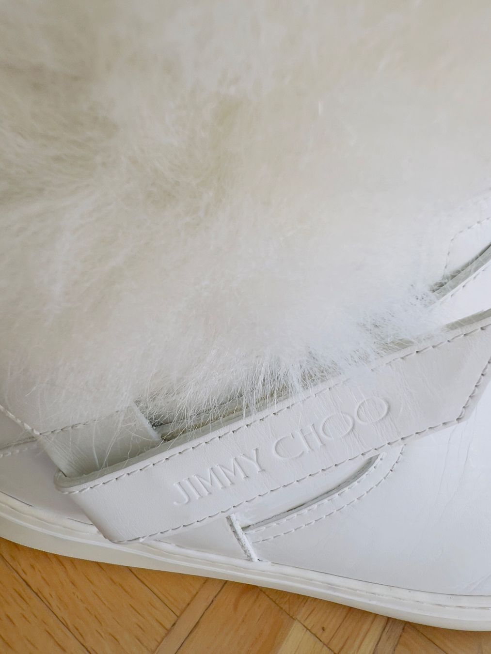 Jimmy Choo Scarpe da donna: Stiefel mit Fell Jimmy  Choo – Usato da Zürich venduto da VicParis5 2