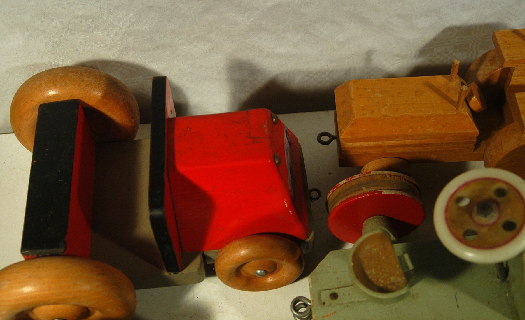 Kit di modellismo & Modellini statici: Holz Spiel Modelltraktoren – Usato da Herisau venduto da Wisen 1