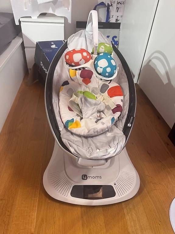 4moms Sdraiette & Sdraiette a dondolo: 4moms mamaRoo  Ottimo stato, completo di accessori – Usato da Breganzona venduto da mpi_lug