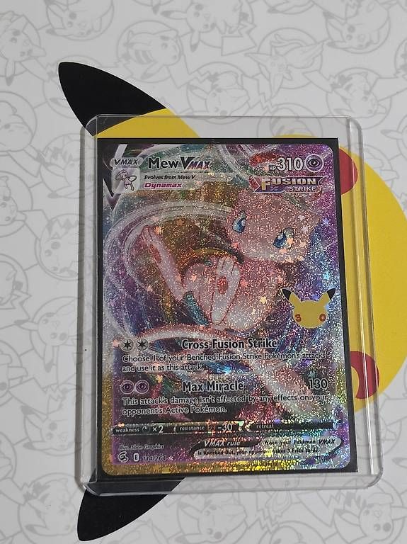 Pokémon Carte collezionabili: Mew V max Altart – Usato da Buchs AG venduto da lan_6ykc