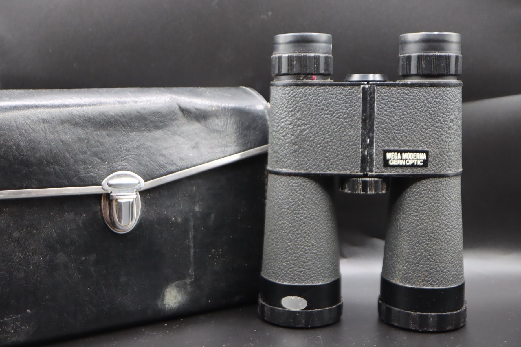 Wega Binocoli: WEGA MODERNA - Wide Angel 10x40 – Usato da Bern venduto da Yunkom