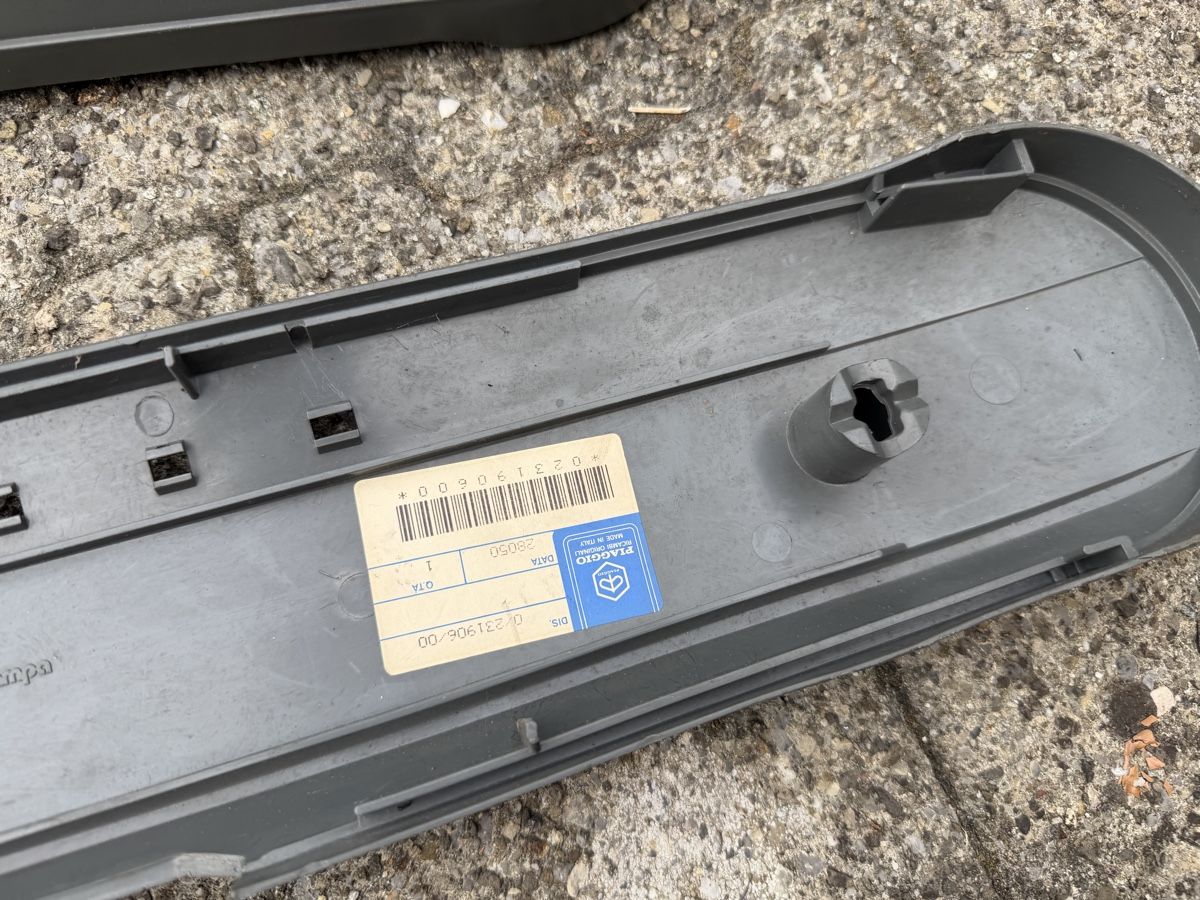 Parti ricambio per ciclomotori: Seitenschutz Set NOS Piaggio Ciao original – Usato da Bolken venduto da si.x.las 7