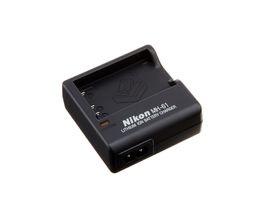 Nikon MH-61