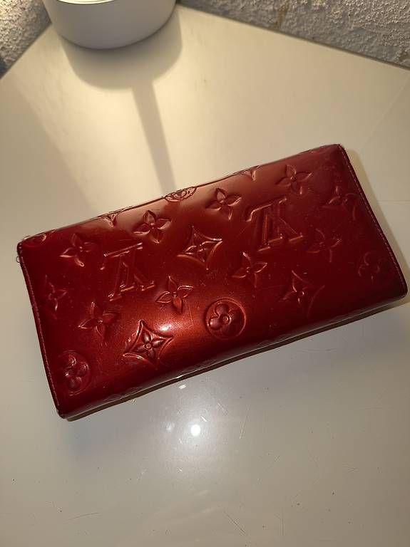 Portamonete: Louis Vuitton Monogram Sarah Vernis Wallet – Usato da Erlinsbach SO venduto da VWV1 1