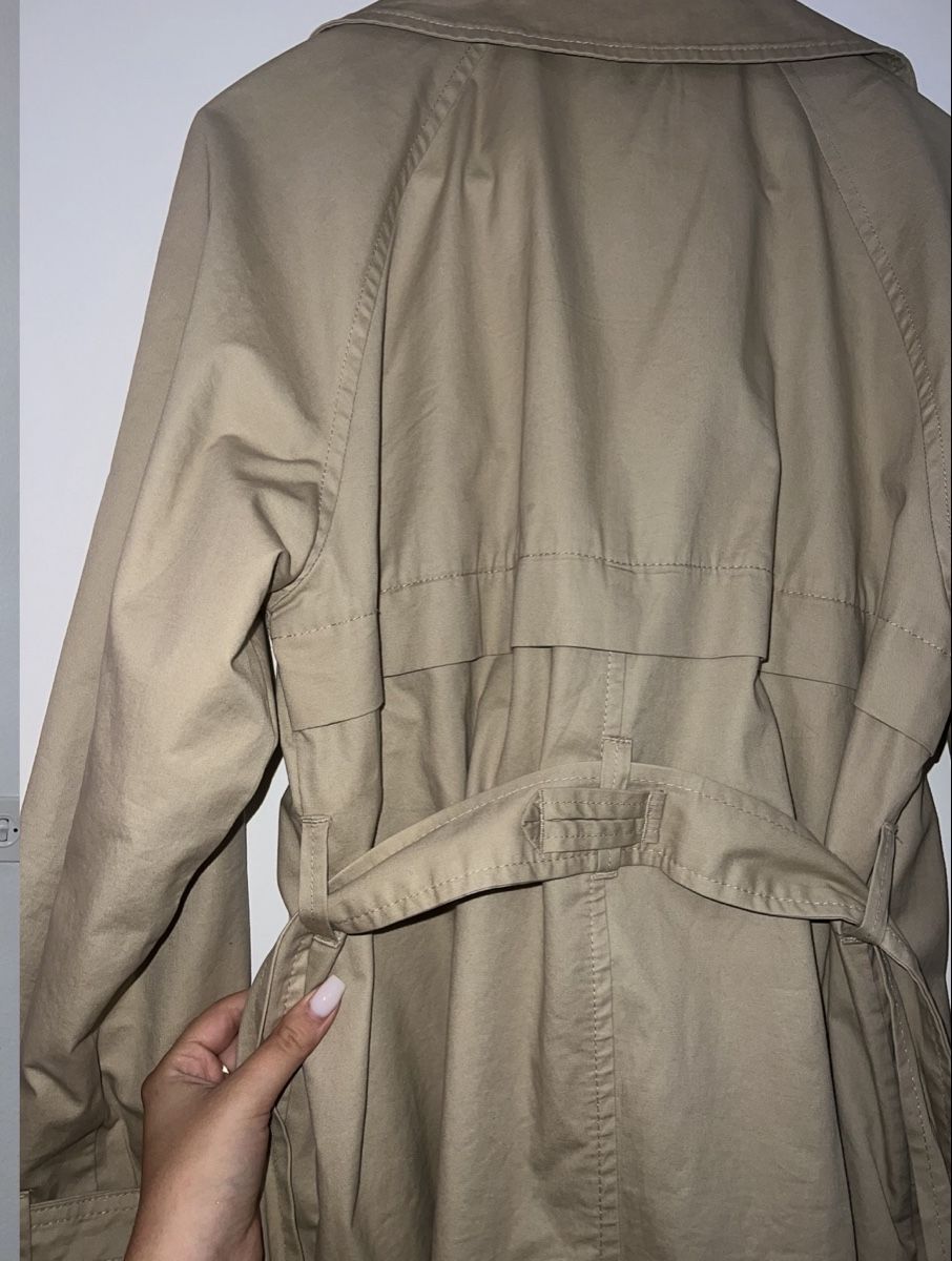 Bershka Cappotti: Beiger Trenchcoat – Usato da Worb venduto da lindamks 2