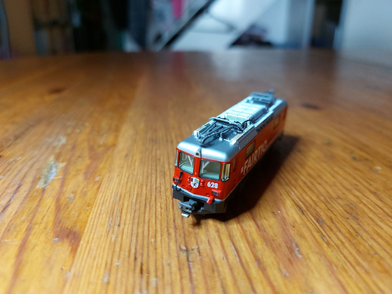Kato Modellini di ferrovie: Ge4/4II 628 S-chanf "Fairtiq" – Nuovo e nell'imballaggio originale da Roggwil BE venduto da Z46 1