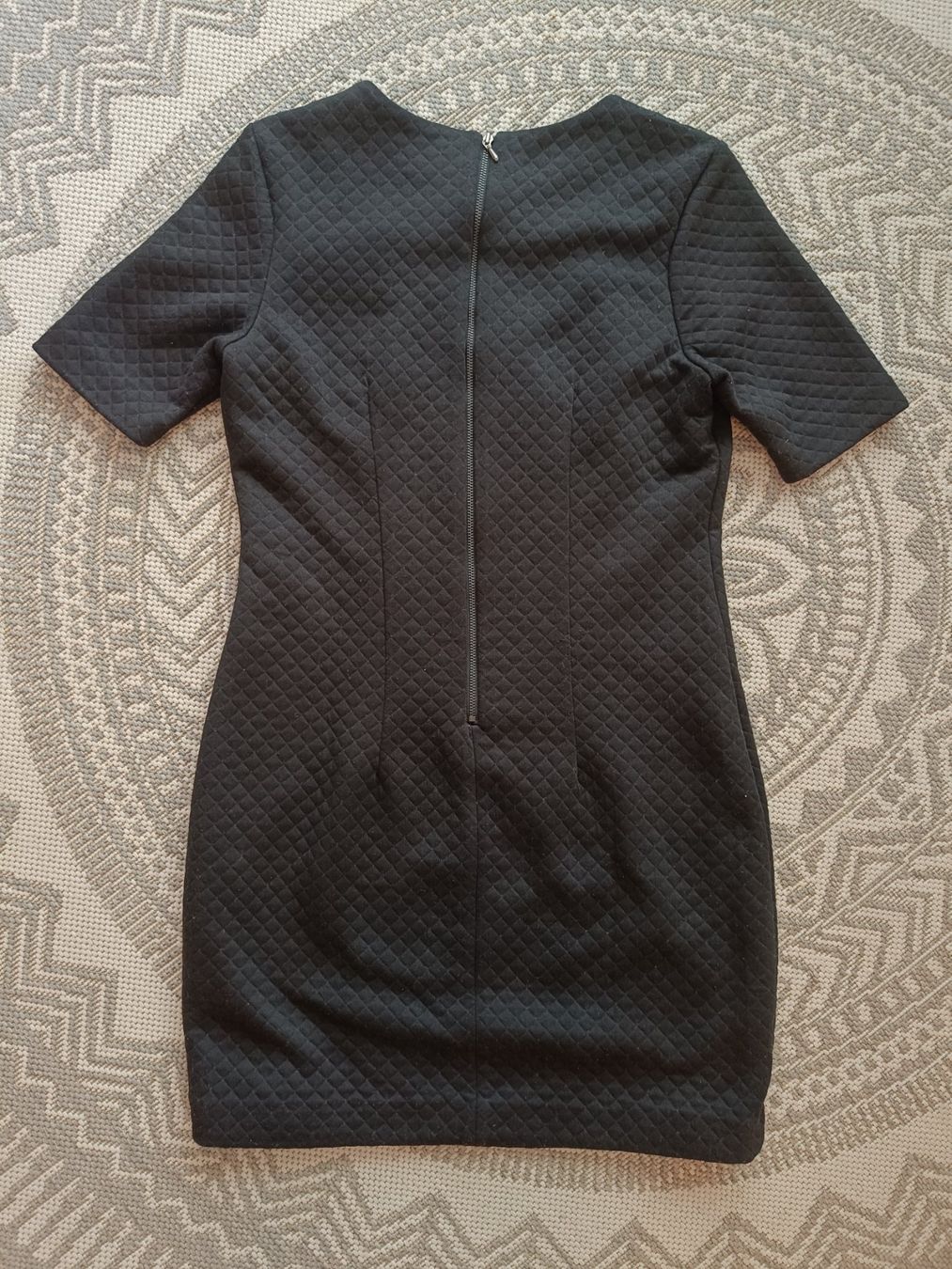 S.Oliver Vestiti: S.Oliver schwarzes Kurzarmkleid Gr. M – Usato da Zürich venduto da Atelier.Second 3