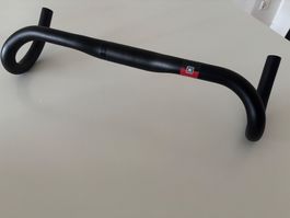 Specialized Hover Alu Lenker,15mm Rise plus Flare, Breite 42