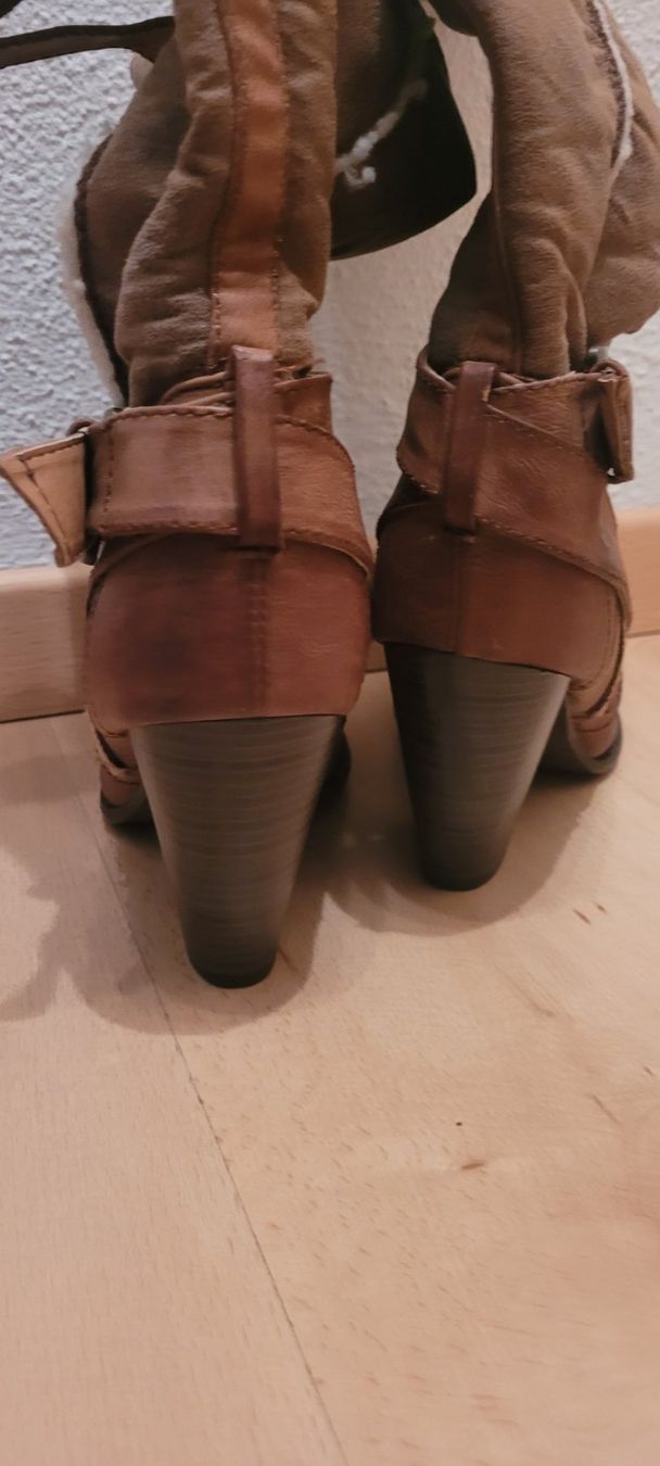 Scarpe da donna: Satz von Dammenstiefel Gr.40 – Nuovo (secondo la descrizione) da Schöfflisdorf venduto da CrRG21 8