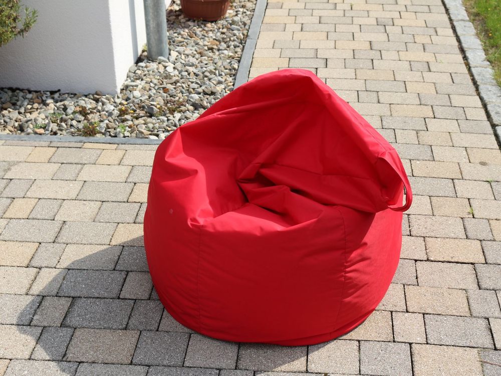 Sessel: Sitzsack Rot - FURIA s.r.l Italy - Φ 70cm x 120cm – Gebraucht aus Roveredo GR von ManolitoBoris 2