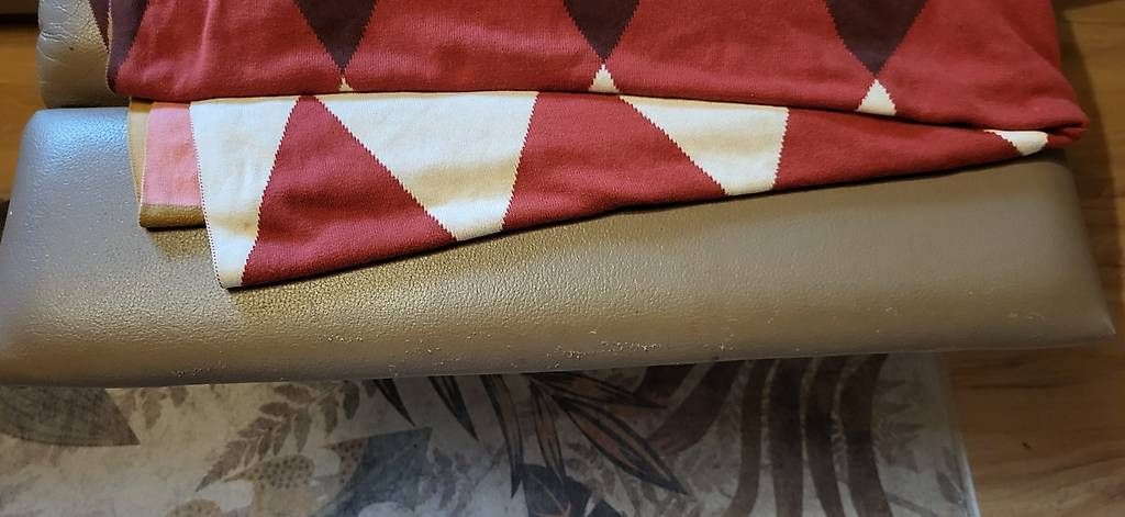 Sofas: 3-Sitzer-Ledersofa mit 2 Relaxfunktionen – Gebraucht aus Dürrenäsch von Noana1108 3