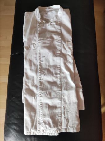 Weisse Kochjacke oder Bluse langarm, weiss  60 gross