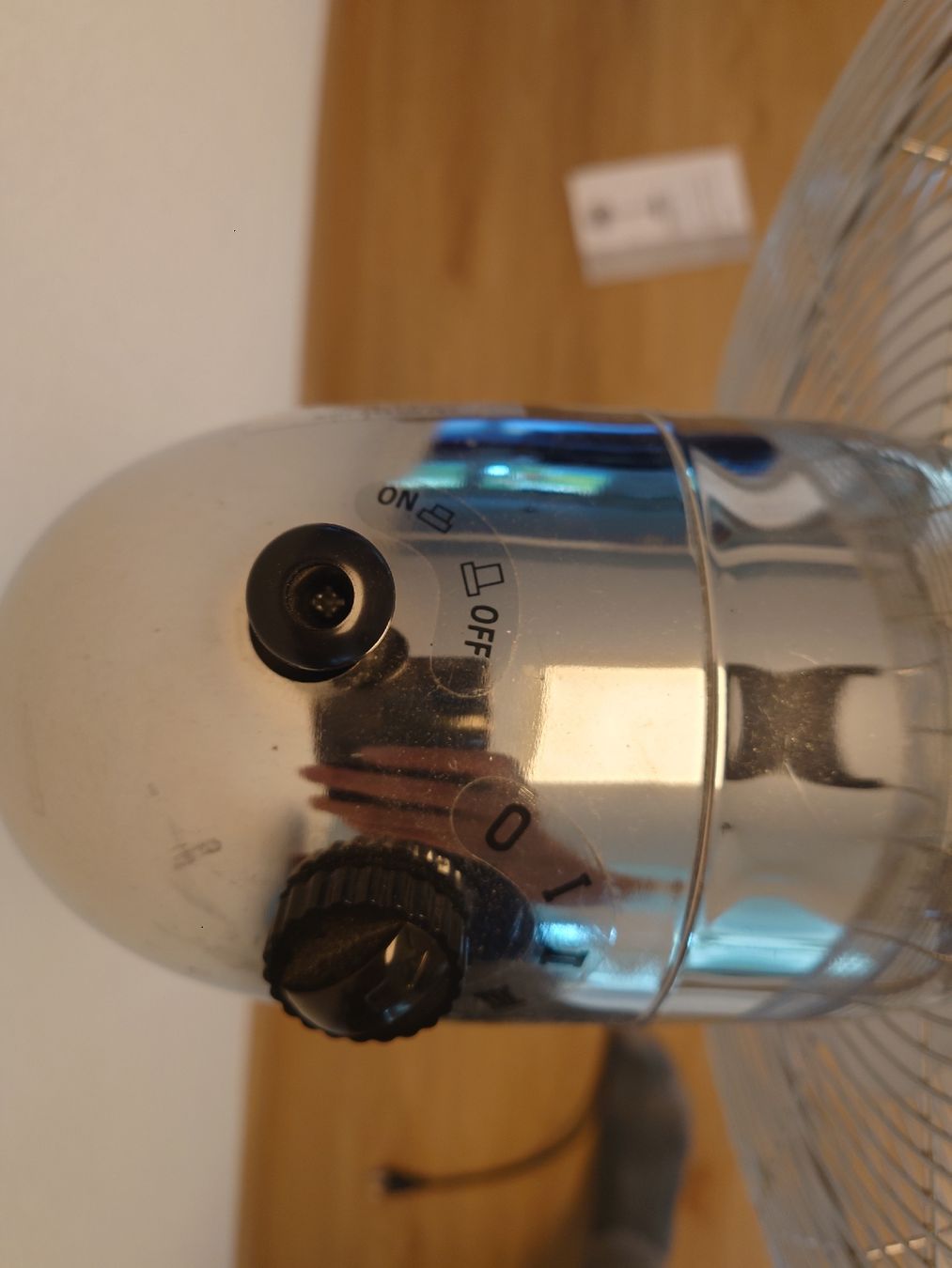 Ventilatoren: Standventilator Chrome 40cm, 3 Stufen, Schwenkfunktion. – Gebraucht aus Zürich von Almohammed 5