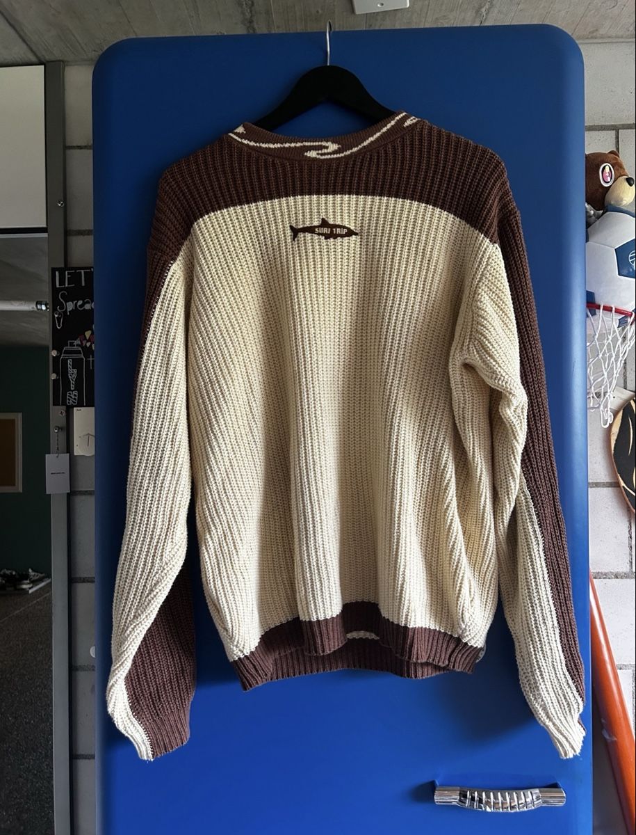 Maglioni & Felpe: Surf Trip Hoodie – Nuovo (secondo la descrizione) da Steffisburg venduto da jan._steffen