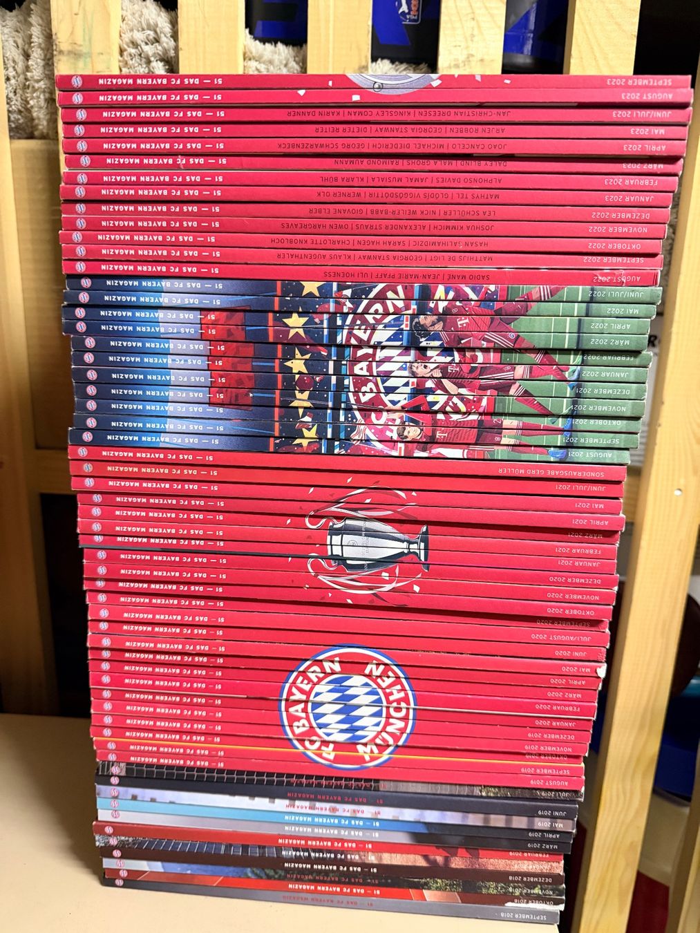 Riviste & Magazine: FC Bayern Magazine – Usato da Stans venduto da Zappa93 1