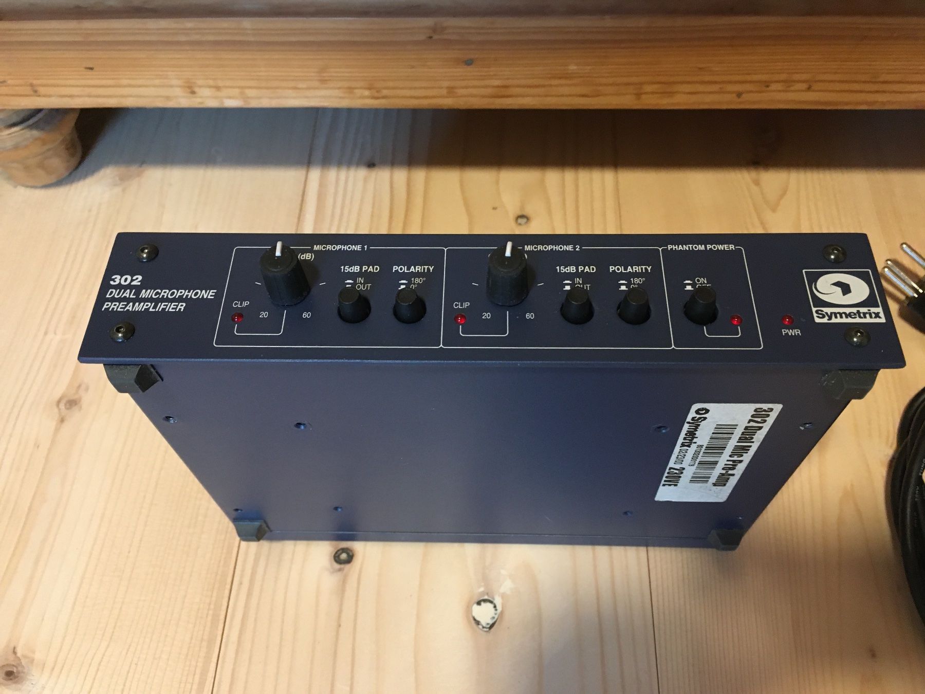 Console di mixaggio: Symetrix 302 Dual Mic Preamp 2/2 – Usato da Fräschels venduto da Thebio 1