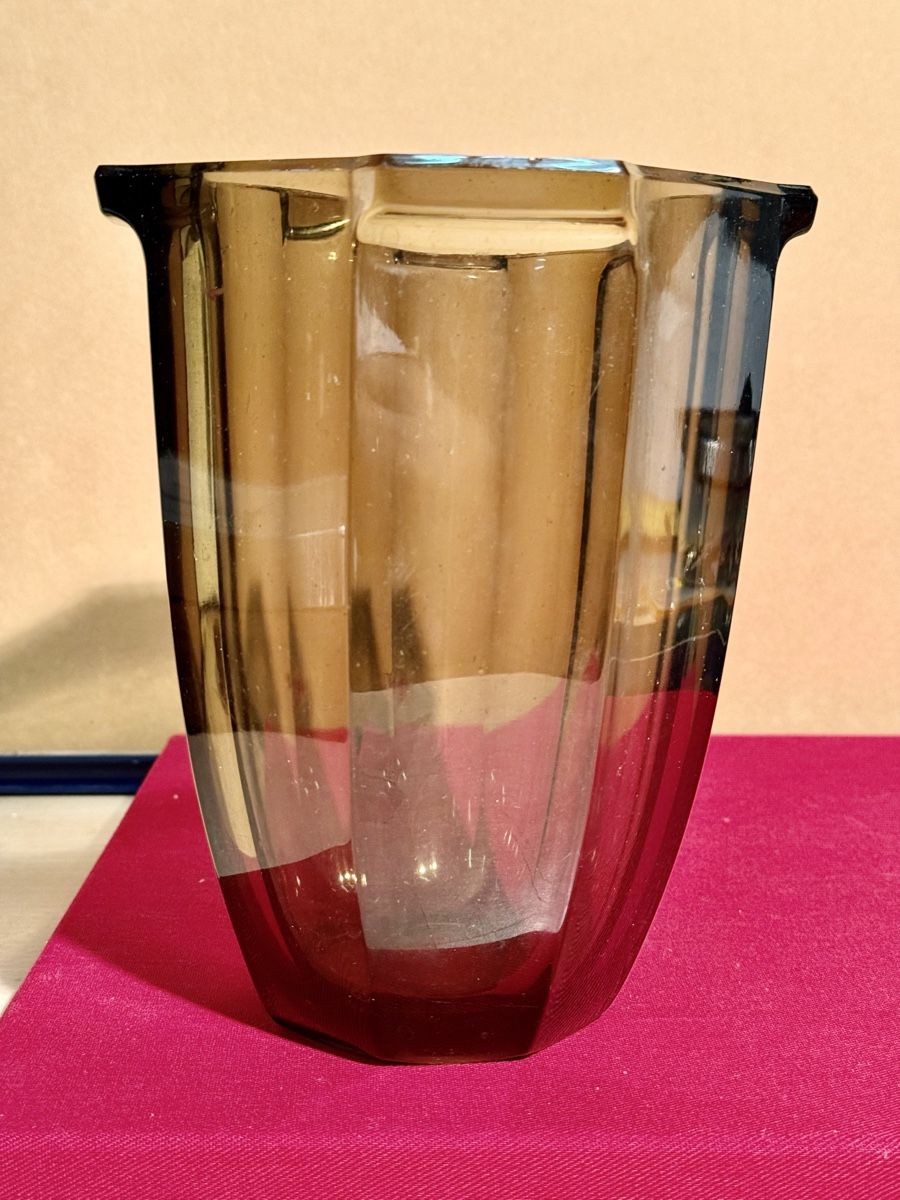 Vasi & Recipienti: Stylish Smoked Glass Vase – Usato da Lausanne venduto da vas_mbk2 3