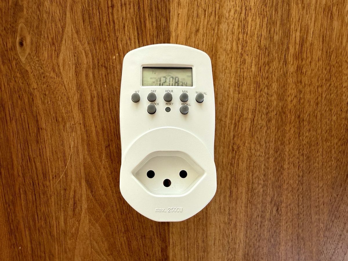 Stecker: Prise programmable digitale max 2500W état neuf – Gebraucht aus Bussigny von Bliss46
