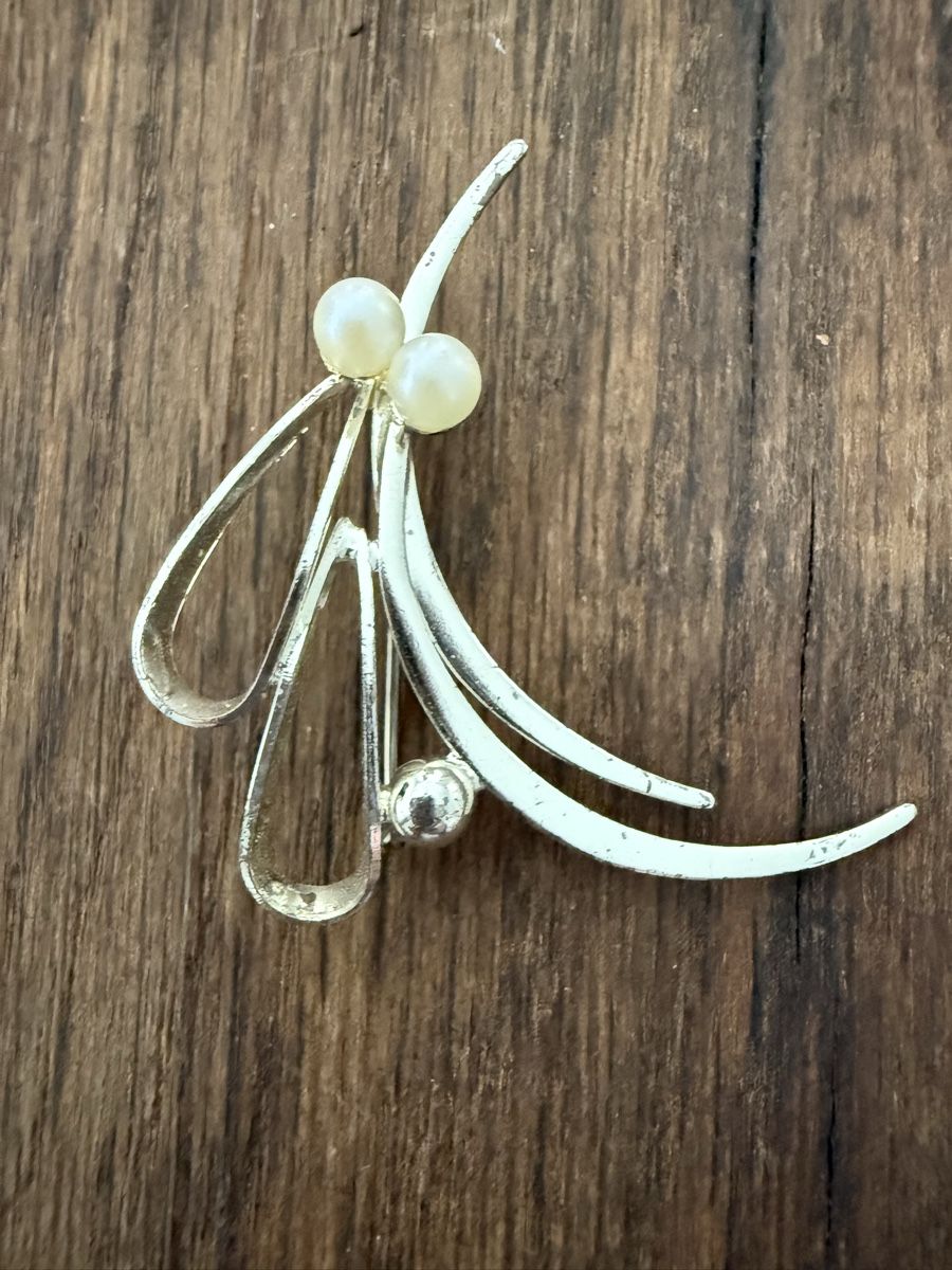 Broches & Aiguilles: Modeschmuck Brosche  – D'occasion à Pfeffikon LU par pepino17