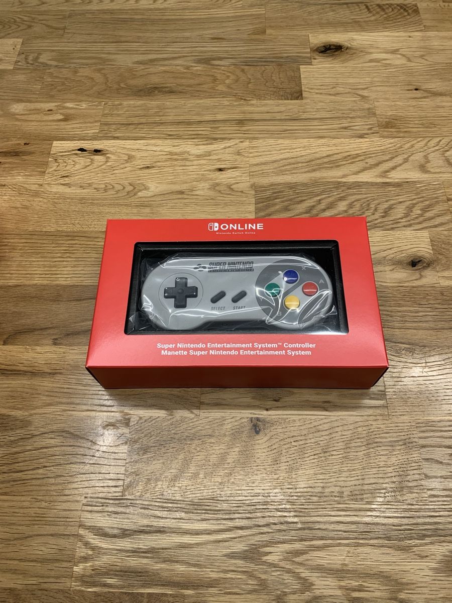 Nintendo Controller: Nintendo Switch SNES Controller neu in OVP original – Nuovo e nell'imballaggio originale da Zürich venduto da ilmar