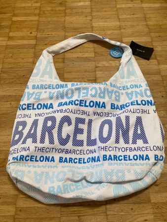 Neue Stofftasche mit Reissverschluss