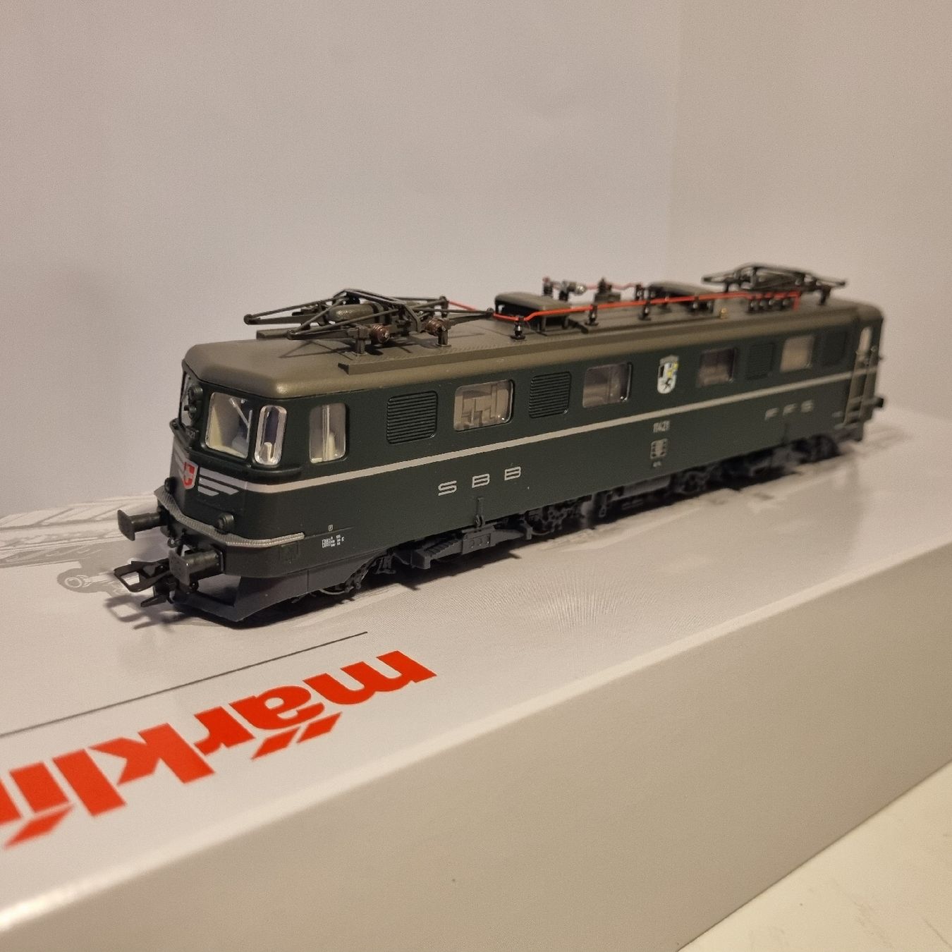 Märklin Trains électriques: Märklin Ae 6/6 "Graubünden – Neuf avec emballage d'origine à Sargans par Pfiffii 1