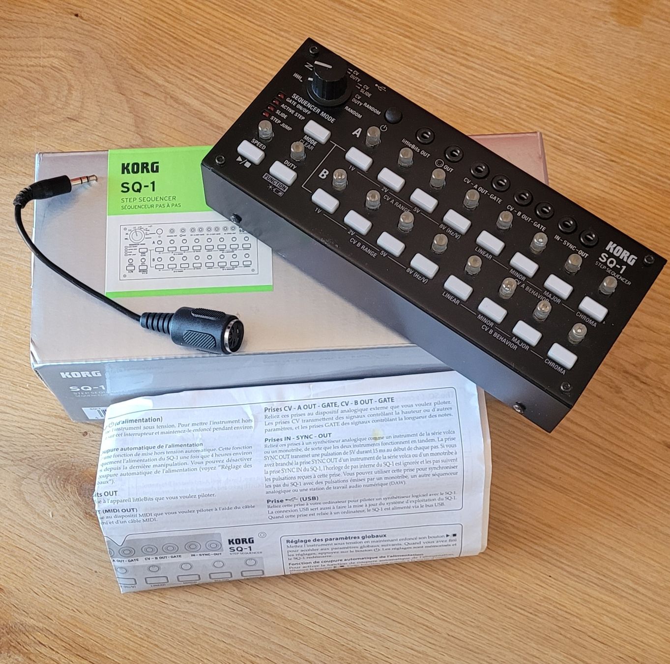 Korg Instruments de musique: KORG SQ-1 Séquenceur, bon état – D'occasion à Fribourg par stick01 2