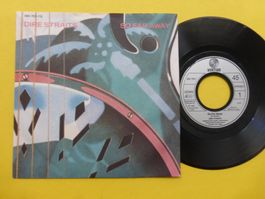 Dire Straits – So Far Away
