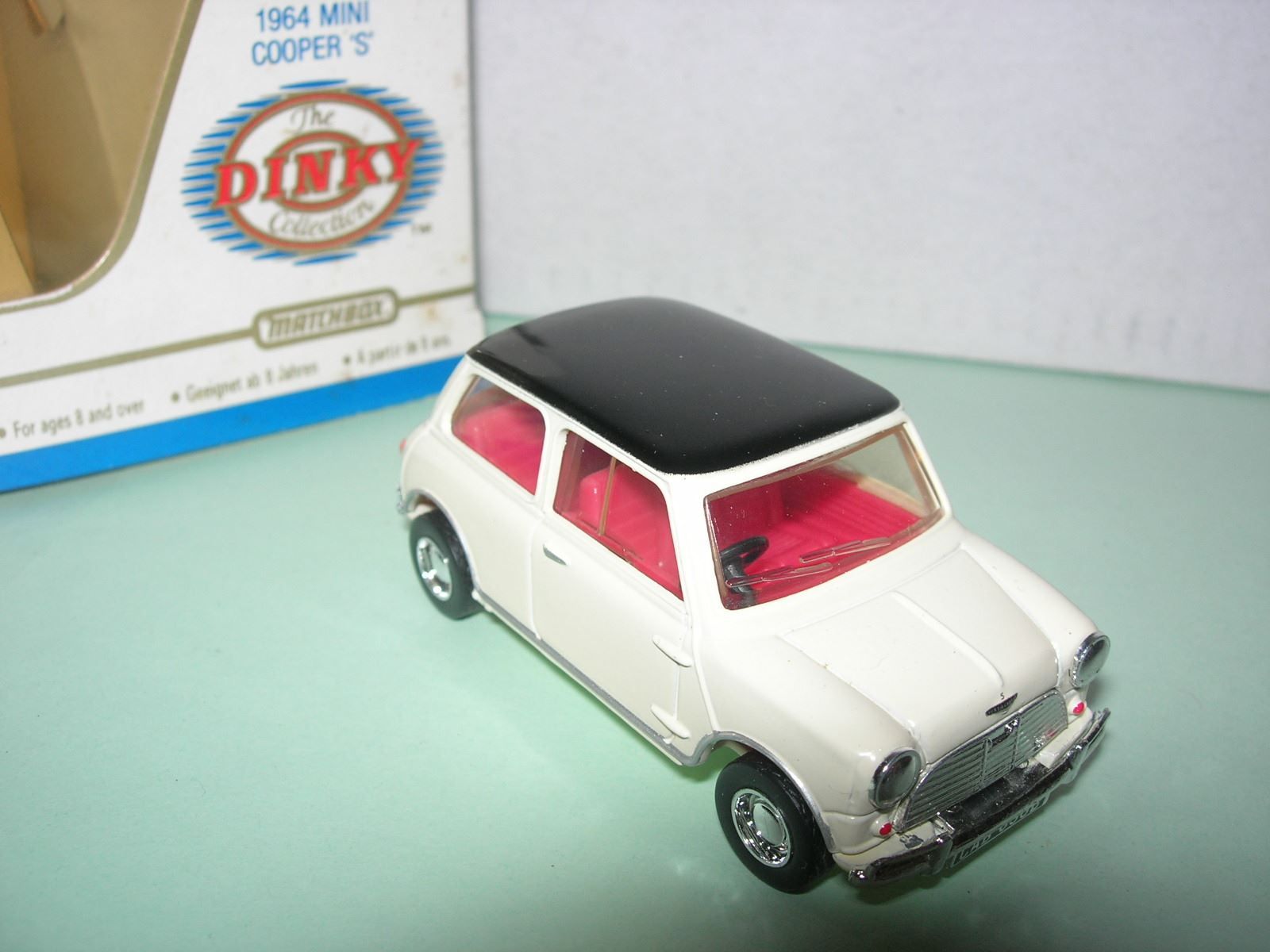 Dinky Toys Modellini d'auto: Austin Mini Cooper "S" 1964 ° Dinky 1:43 – Nuovo e nell'imballaggio originale da Hornussen venduto da Amw 4