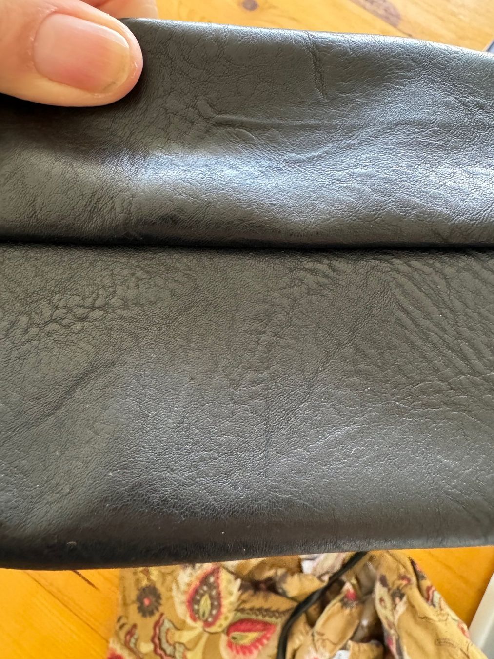 Zaini: Neu Rucksack Schwarz Kunstleder 34 x 34 cm – Nuovo e nell'imballaggio originale da Kirchdorf AG venduto da coco123 4
