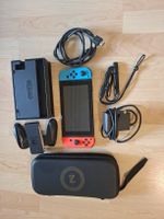 Nintendo Switch Konsole mit Zubehör und Tasche