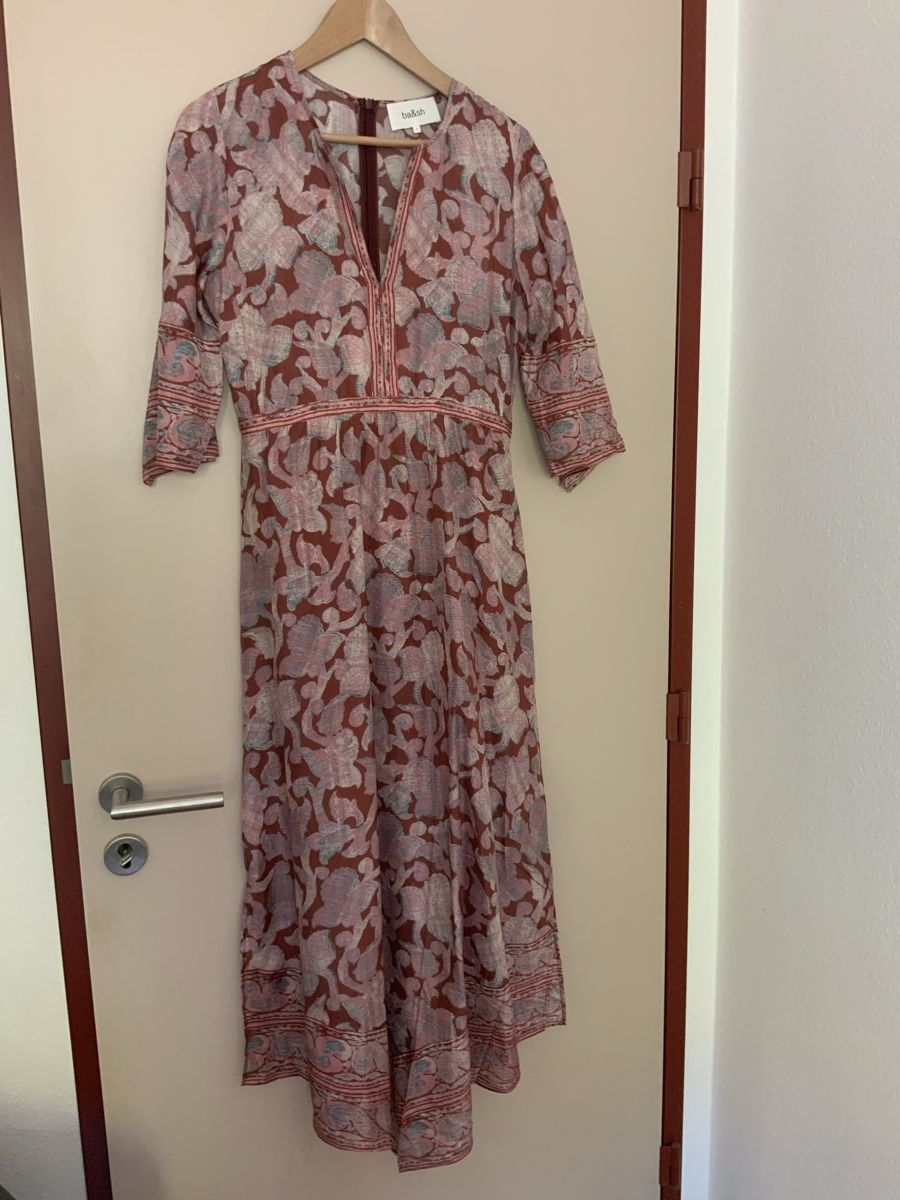 Ba&Sh Kleider: Ba&sh: robe neuve en soie avec étiquette – Neu und originalverpackt aus Genève von Taracolac20