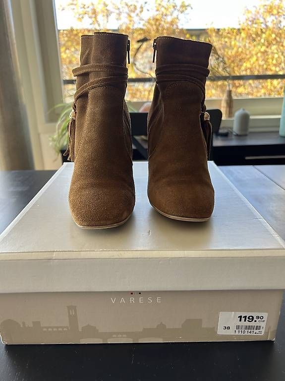 Scarpe da donna: Bottines Varese Daim Marron/Camel, Taille 38 – Usato da Lausanne venduto da Moira.Moira 1